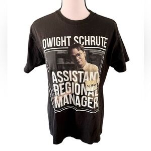 The Office Dwight Schrute Asst Regional Manager Graphic Short Sleeve Tee Size M